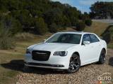 2015 Chrysler 300 pictures