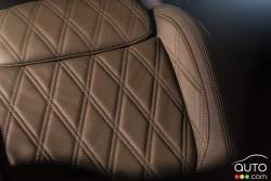 2017 MINI Cooper S Countryman seat detail