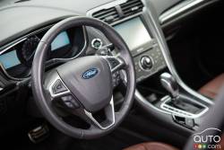 2016 Ford Fusion Titanium steering wheel