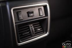 Rear seat heating controls