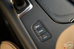 Boutton de contrôle des modes de conduite du Cadillac XT5 2017