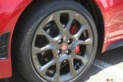 2017 Fiat 124 Spider wheel