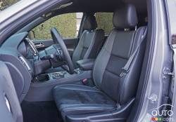 2016 Dodge Durango SXT front seats
