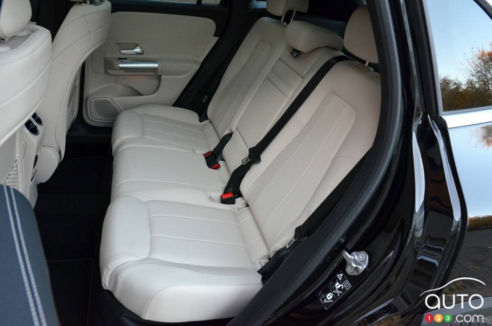 We drive the 2021 Mercedes-Benz GLA 250 4MATIC