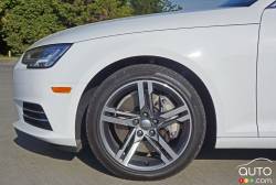 2017 Audi A4 TFSI Quattro wheel