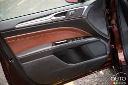 2016 Ford Fusion Titanium door panel