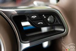 2016 Porsche Cayenne Turbo S steering wheel mounted cruise controls