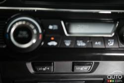 2015 Honda Civic Touring front heated seats controls