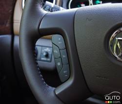 2016 Buick Enclave Premium AWD steering wheel mounted cruise controls