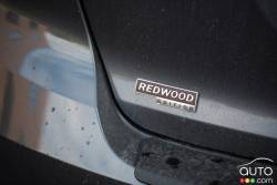 Écusson de la version de la Toyota Venza Édition Redwood 2016