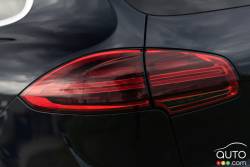 Feux arrière de la Porsche Cayenne S E-Hybride 2015