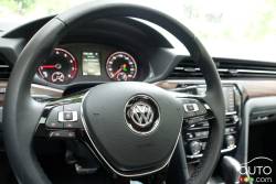 Nous conduisons la Volkswagen Passat 2020