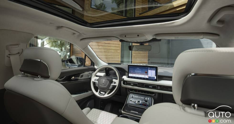 Introducing the 2021 Lincoln Nautilus