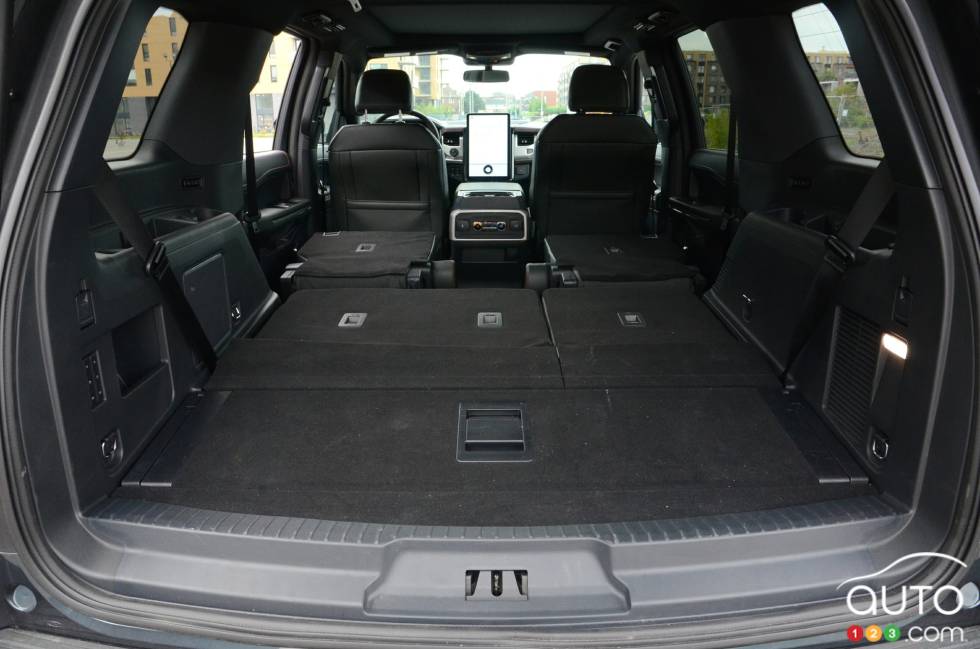 Nous conduisons le Ford Expedition Timberline 2022