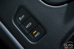 Boutton de contrôle des modes de conduite de la Cadillac XT5 2016