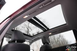 2016 Toyota Highlander Hybrid panoramic sunroof