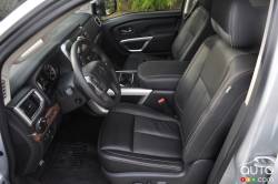 2016 Nissan Titan XD front seats
