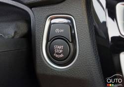 2016 BMW 340i xDrive start and stop engine button