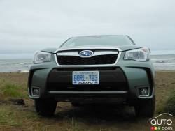 2016 Subaru Forester front grille