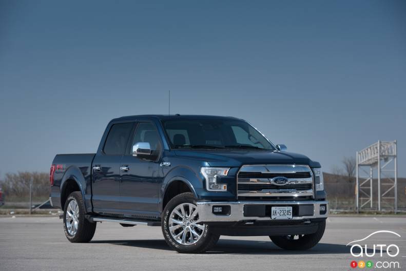 Photos de la Ford F150 Lariat Supercrew 4X4 2015 | Auto123