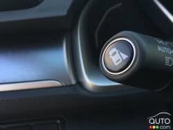 Détail intérieur de la Honda Civic Touring 2016