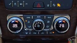2016 Buick Enclave Premium AWD climate controls