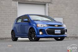 2017 Chevrolet Sonic front 3/4 view