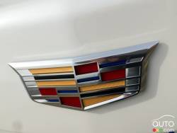 2016 Cadillac CT6 manufacturer badge