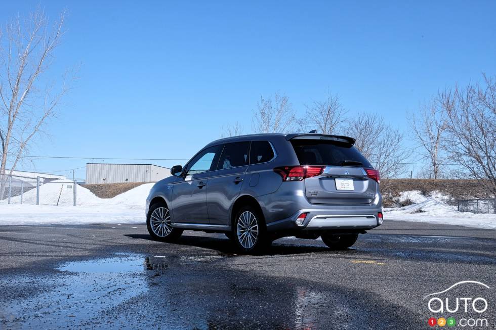 We drive the 2019 Mitsubishi Outlander PHEV