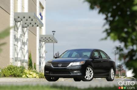2013 Honda Accord Touring V6 pictures