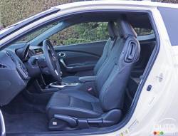 2016 Honda CRZ front seats