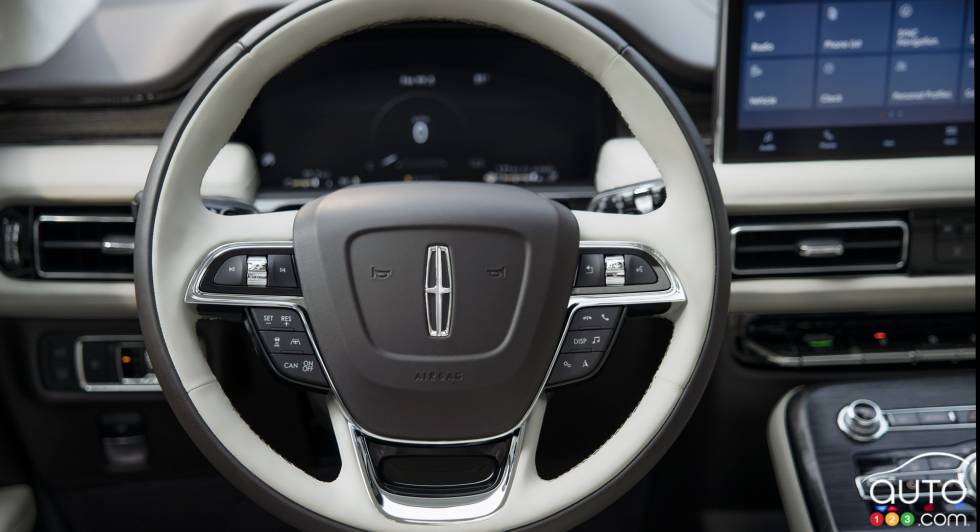 Introducing the 2021 Lincoln Nautilus
