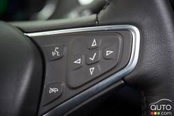 2016 Chevrolet Volt steering wheel mounted audio controls