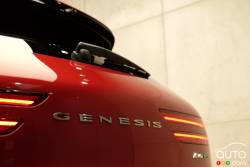 Introducing the 2022 Genesis GV70