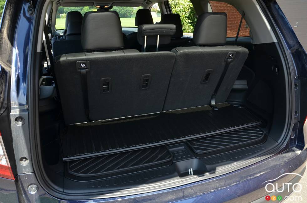 We drive the 2022 Honda Pilot Touring