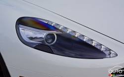 2016 Aston Martin DB9 GT Volante headlight
