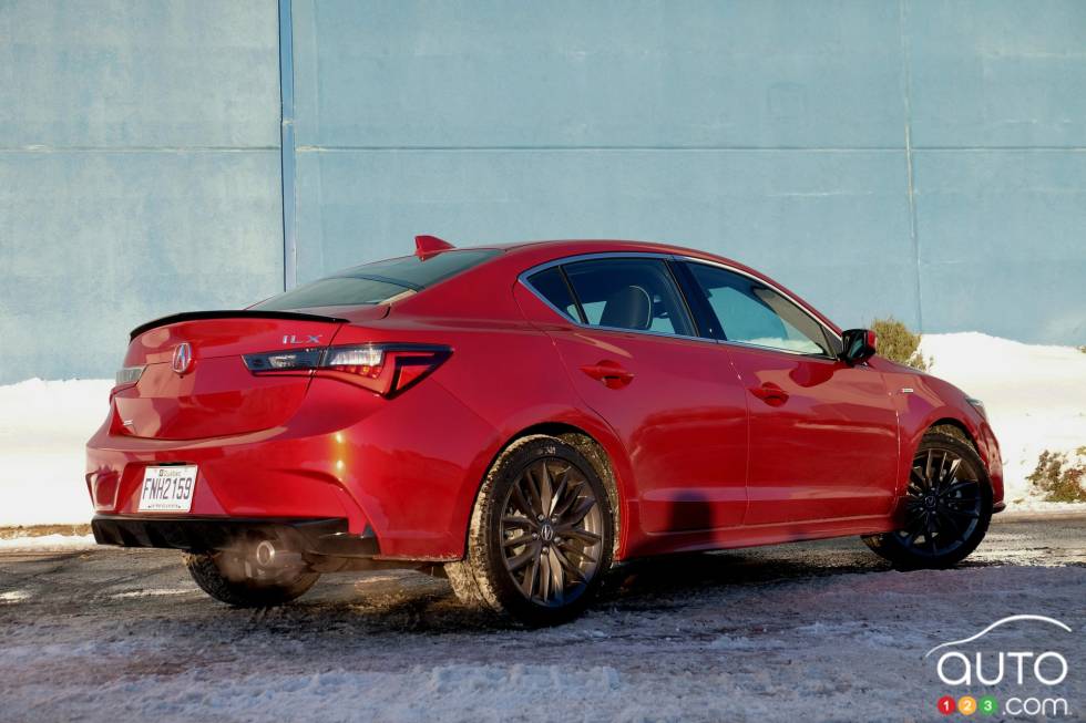 We test drive the 2019 Acura ILX A-Spec