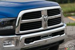 2015 Ram 2500 Power Wagon front grille