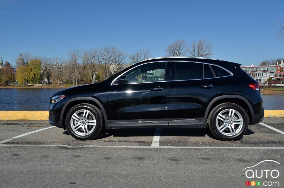 We drive the 2021 Mercedes-Benz GLA 250 4MATIC