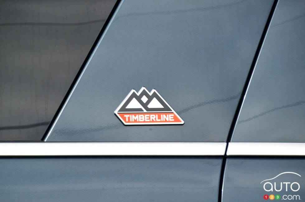 We drive the 2022 Ford Expedition Timberline