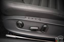Détail sièges avant de la Volkswagen Passat Comfortline 2016