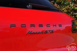 Écusson du modèle de la Porsche Macan GTS 2017