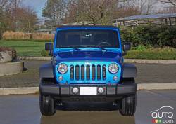 2016 Jeep Wrangler Sport S front view