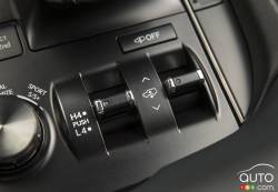 Boutton de contrôle des modes de conduite du Lexus LX 570 2016