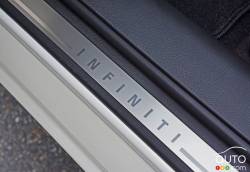 2016 Infiniti Q50s Red Sport door sill