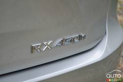 Écusson de la version de la Lexus RX 2016