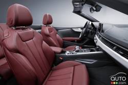 2017 Audi A5 front seats