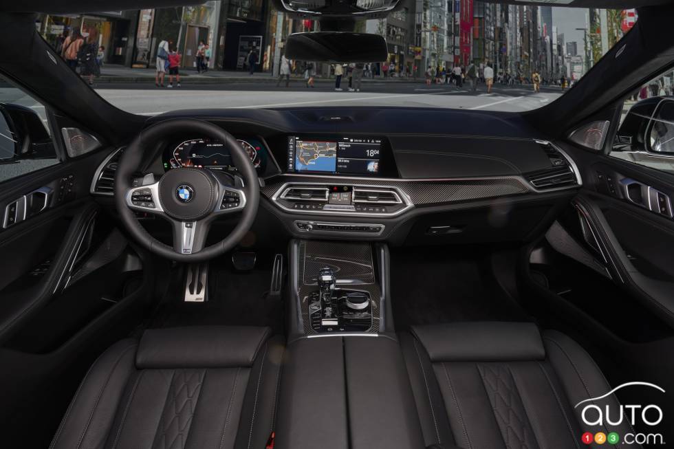 Introducing the 2020 BMW X6