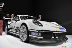 Vue avant 3/4 de la Porsche 911 GT3 Cup