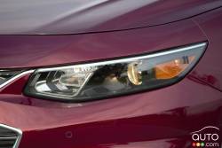 2016 Chevrolet Malibu headlight